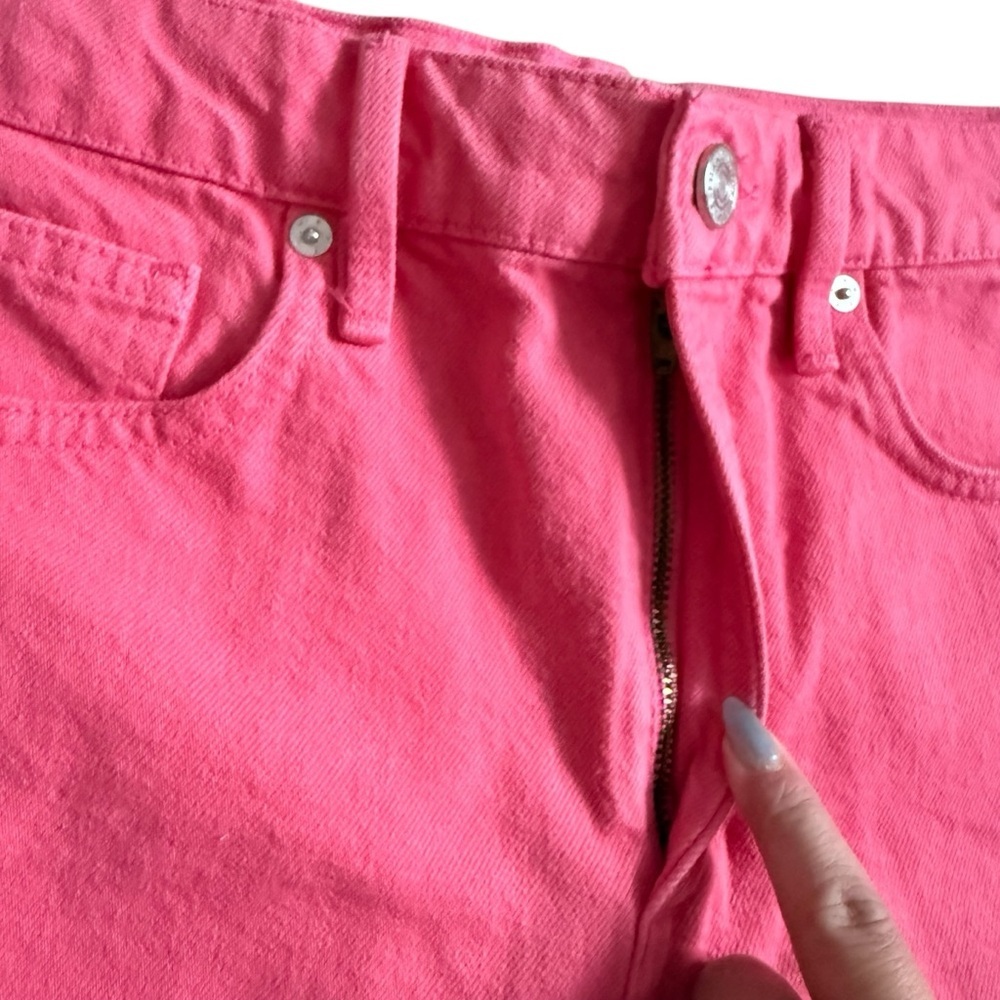 FRAME Le Brigette Pink Denim Shorts - Picture 4 of 8